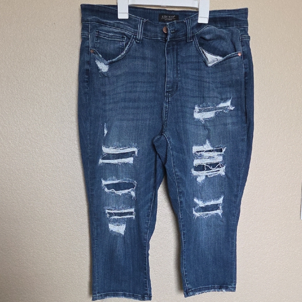 Judy Blue Skinny Capri